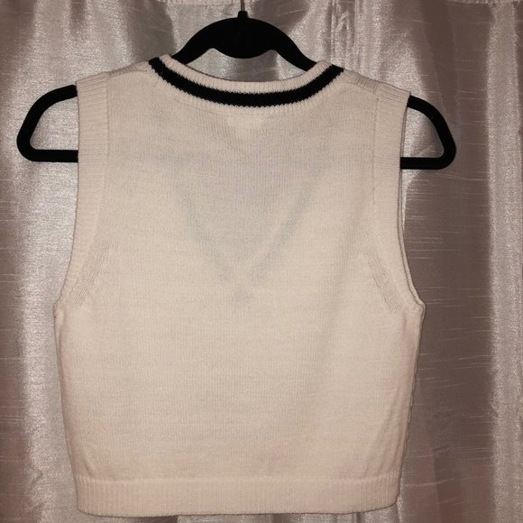 Mini Vest - Picture 2 of 2